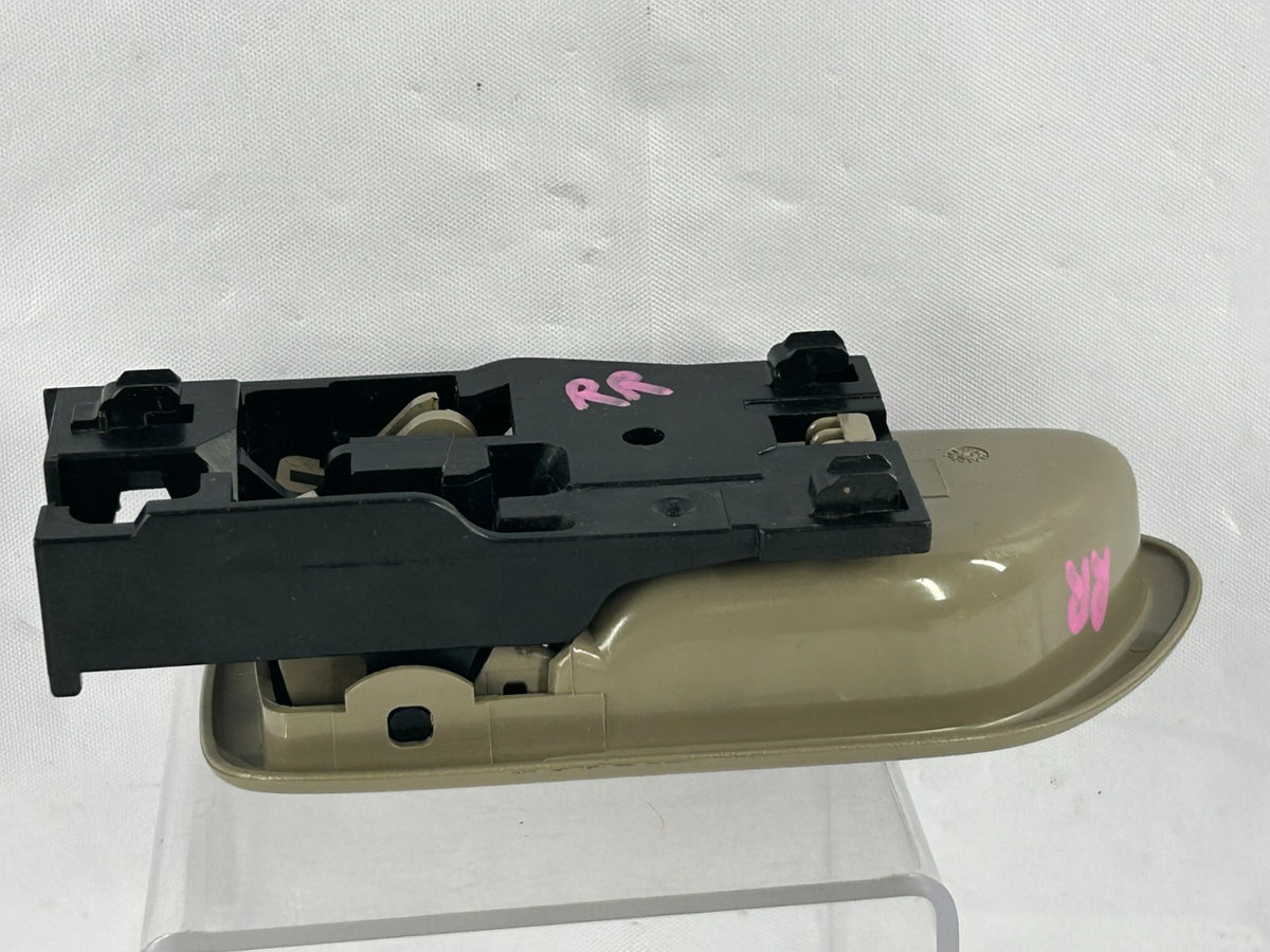 2004-2007 Toyota Sequoia Reat Right Interior Door Handle Beige OEM 69205-0C030