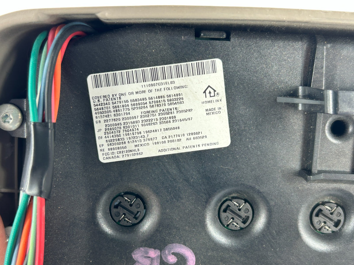 2004-2007 Toyota Sequoia Overhead Console Dome Light & Switch OEM 63650-0C130-E0