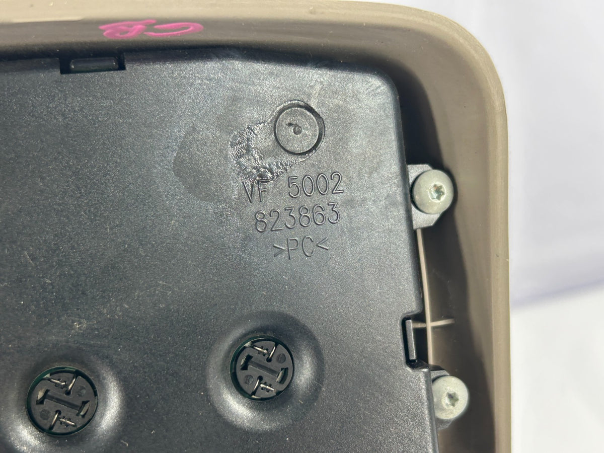 2004-2007 Toyota Sequoia Overhead Console Dome Light & Switch OEM 63650-0C130-E0