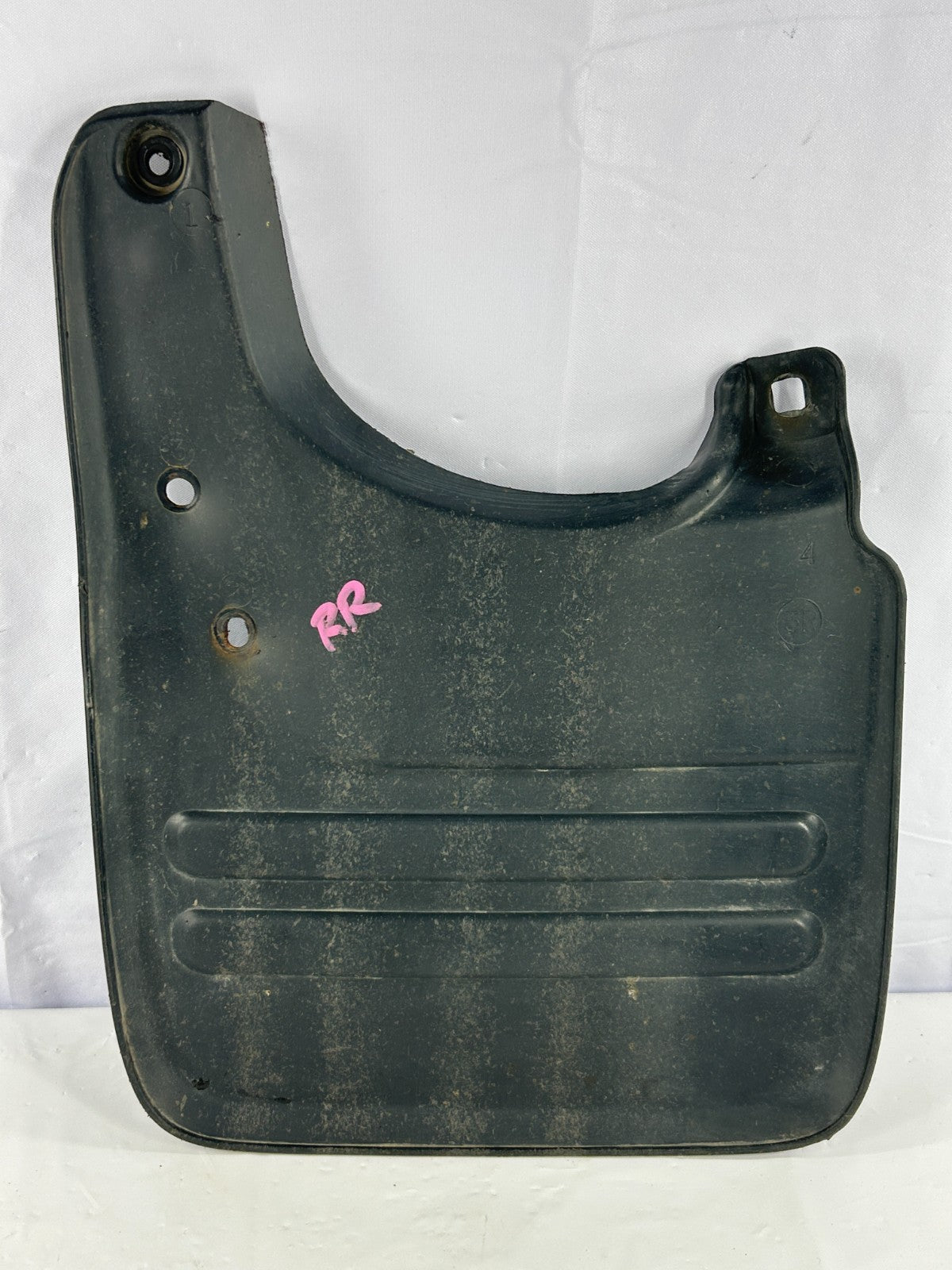 2001-2007 Toyota Sequoia Rear Right Side Quarter Panel Mudguard 76625-0C030