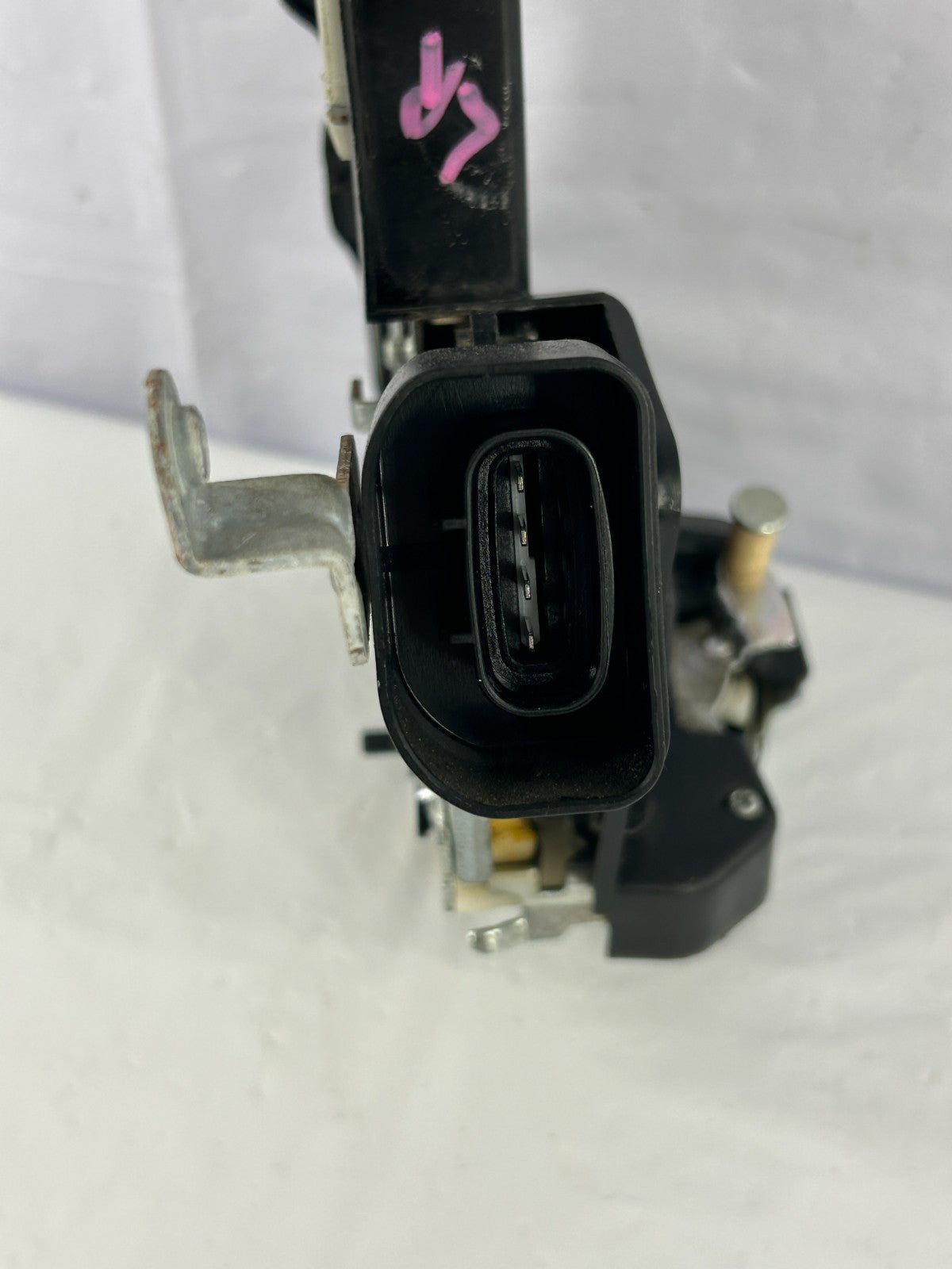 01-07 Toyota Sequoia Rear Left Driver Door Lock Latch Actuator OEM 69060-0C010