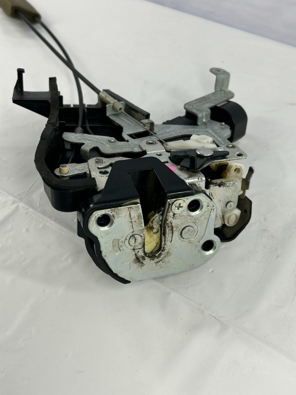 01-07 Toyota Sequoia Rear Left Driver Door Lock Latch Actuator OEM 69060-0C010