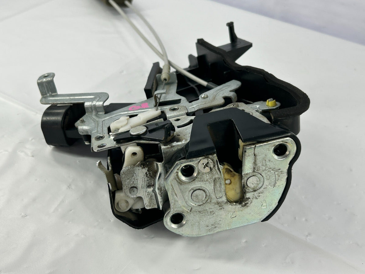 2001-2007 Toyota Sequoia Rear Right Door Lock Latch Actuator OEM 69305-0C010