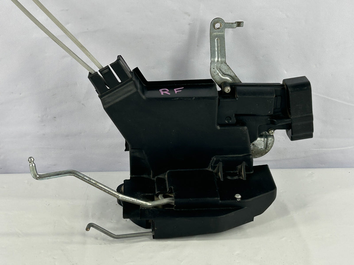 2001-2007 Toyota Sequoia Front Right Door Lock Latch Actuator OEM 69030-0C021