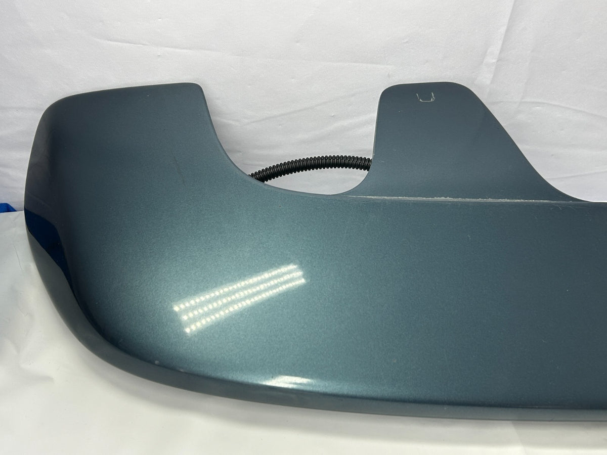01-07 Toyota Sequoia Rear Roof Spoiler Wing w/ 3rd Brake Light OEM 76871-0C901