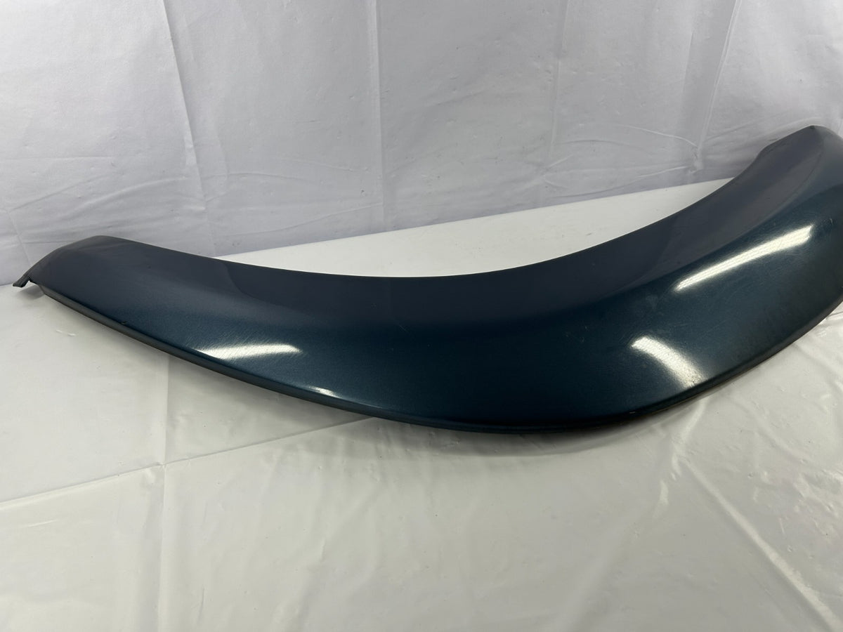 01-07 Toyota Sequoia Front Left Driver Side Fender Flare Molding OEM 75602-0C010