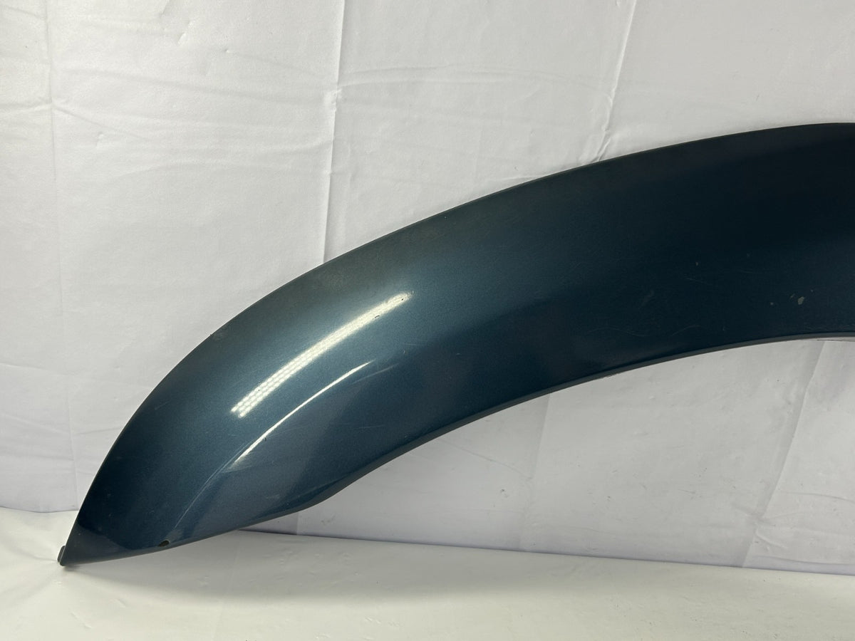 01-07 Toyota Sequoia Front Left Driver Side Fender Flare Molding OEM 75602-0C010