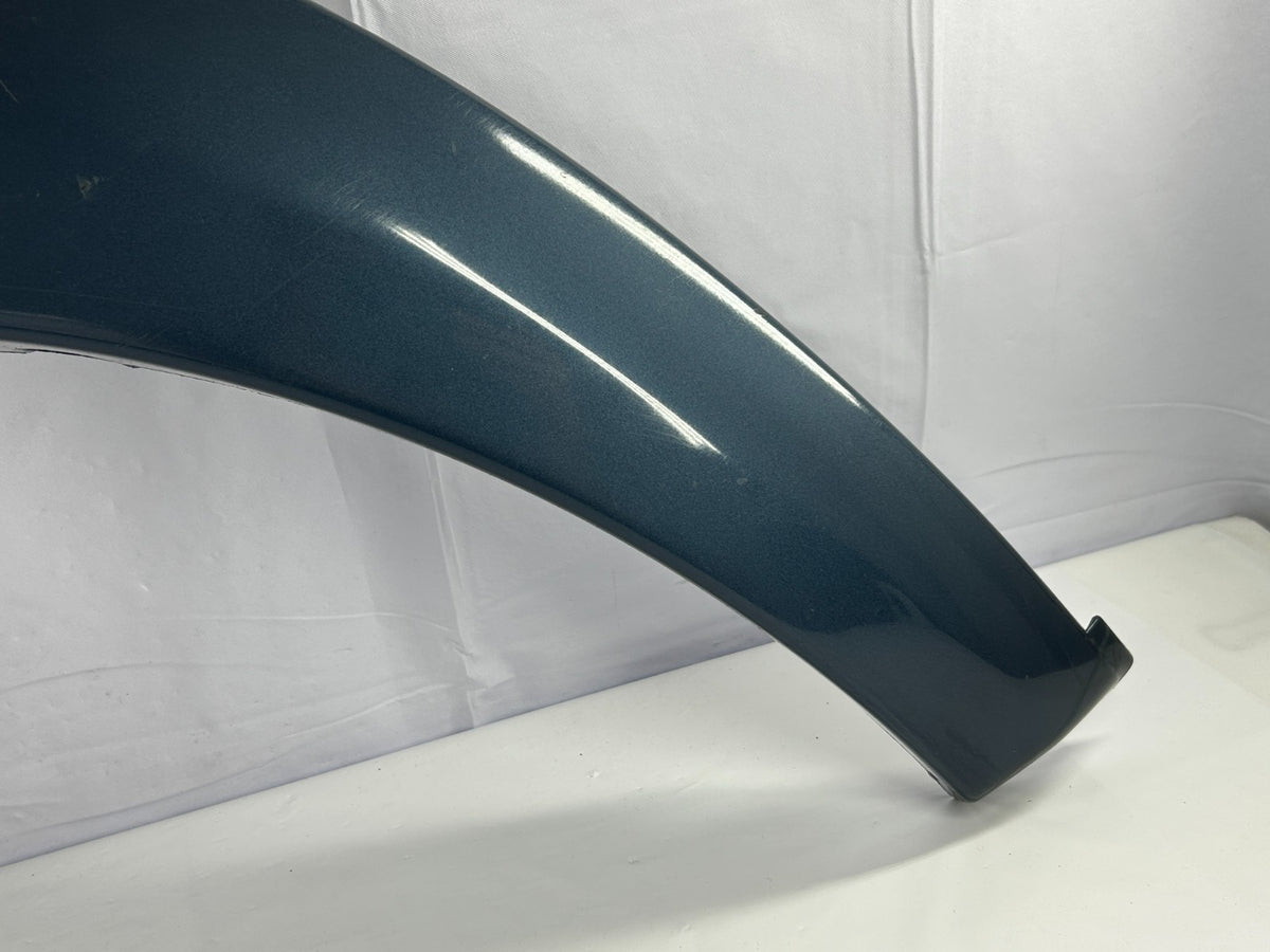 01-07 Toyota Sequoia Front Left Driver Side Fender Flare Molding OEM 75602-0C010