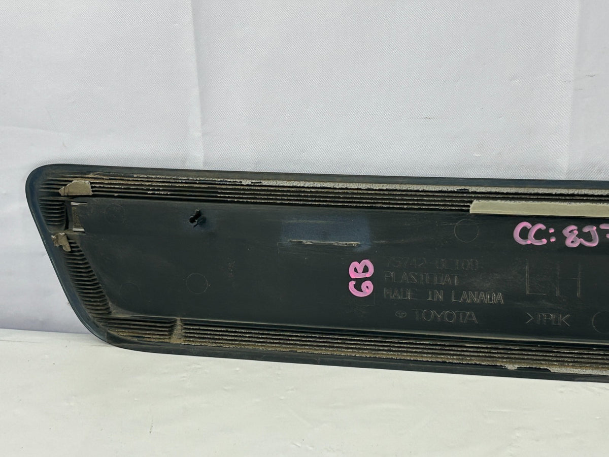 2004-2007 Toyota Sequoia Rear Left Driver Door Molding Trim Blue OEM 75742-0C100