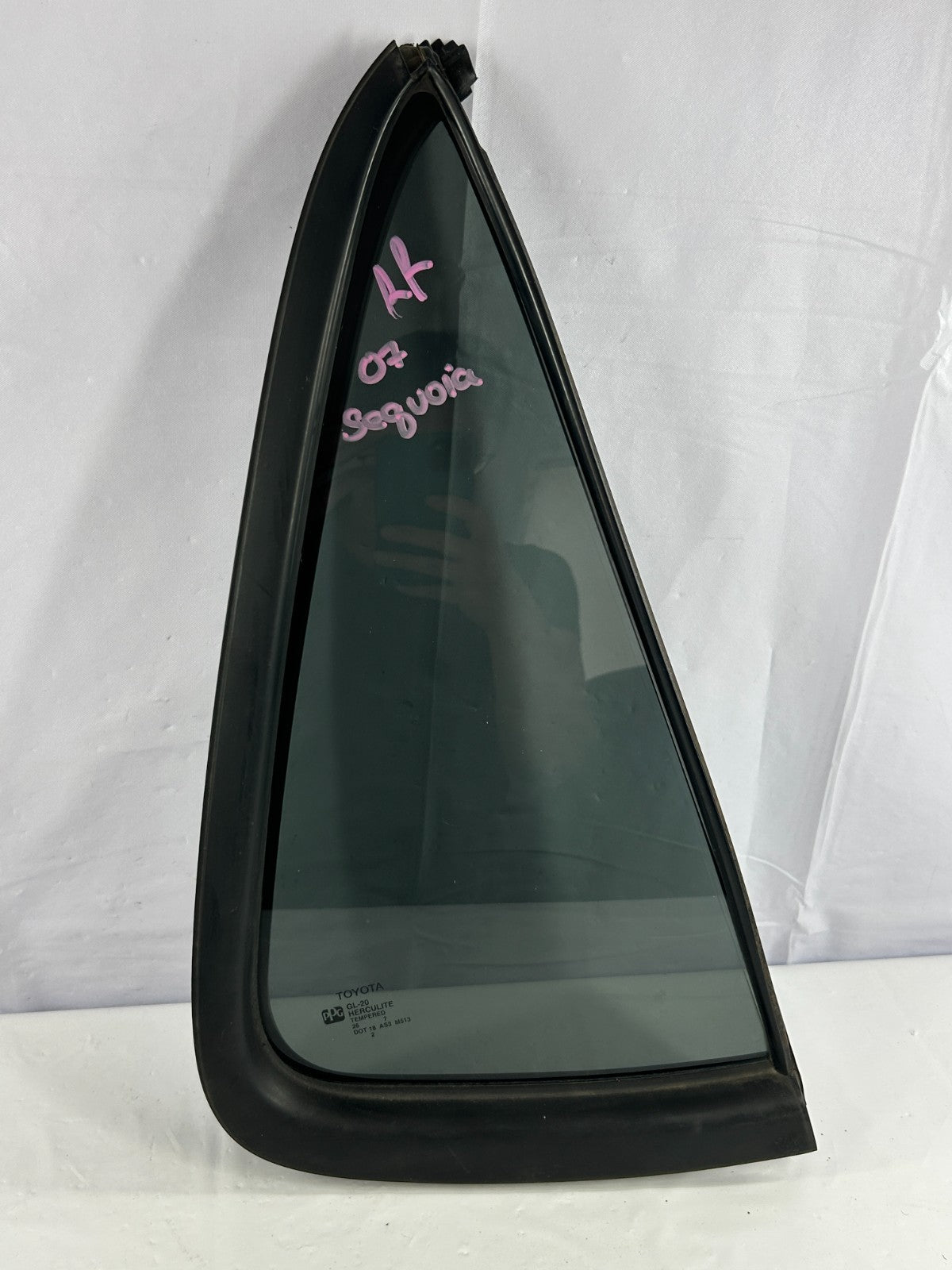 01-07 Toyota Sequoia Rear Right Door Quarter Window Vent Glass OEM 68123-0C020