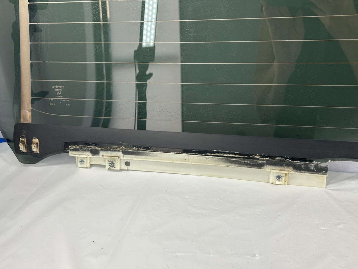 01-07 Toyota Sequoia Rear Hatch Tailgate Back Glass Window Tinted 68150-0C012