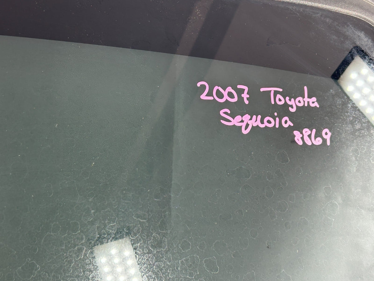 2001-2007 Toyota Sequoia Sunroof Moonroof Roof Window Glass OEM 63201-0C010