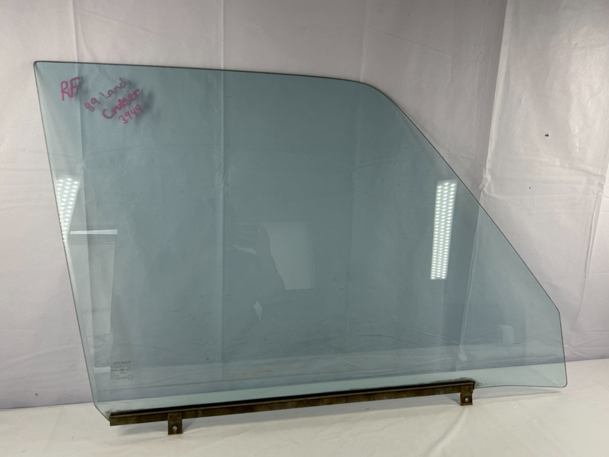 1981-1990 Toyota Land Cruiser Front Right Passenger Window Glass OEM 68111-90A01