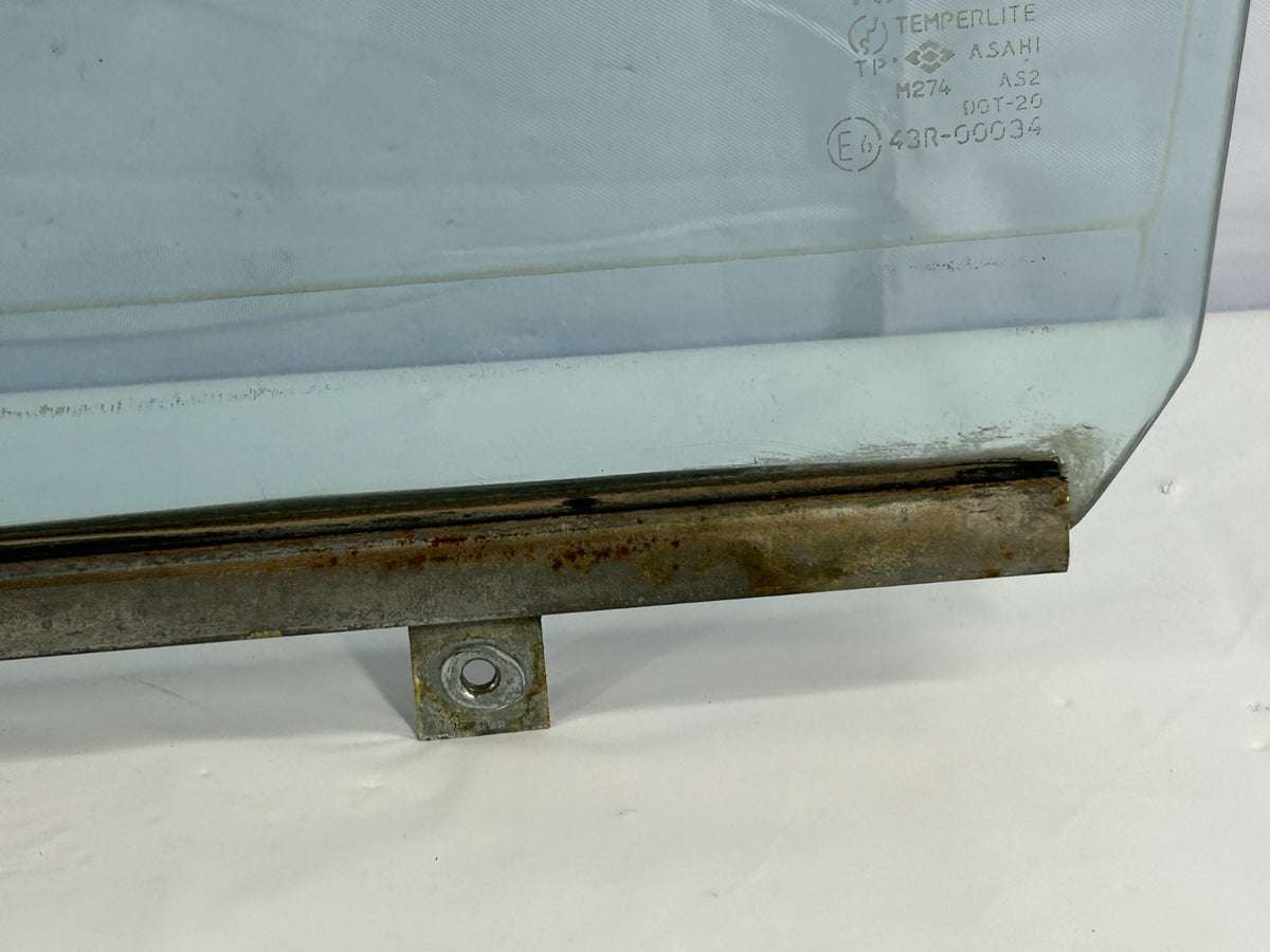 1981-1990 Toyota Land Cruiser Front Right Passenger Window Glass OEM 68111-90A01