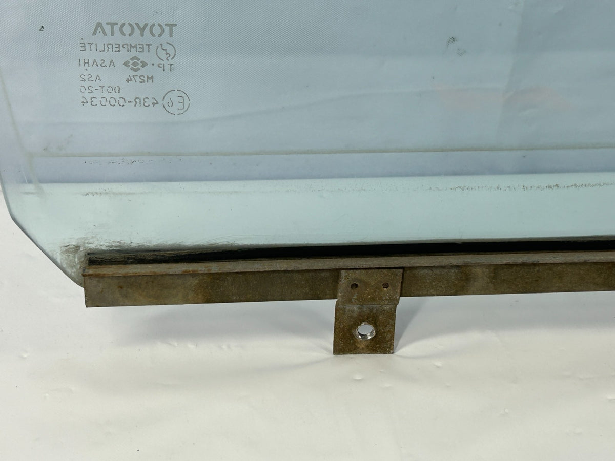 1981-1990 Toyota Land Cruiser Front Right Passenger Window Glass OEM 68111-90A01