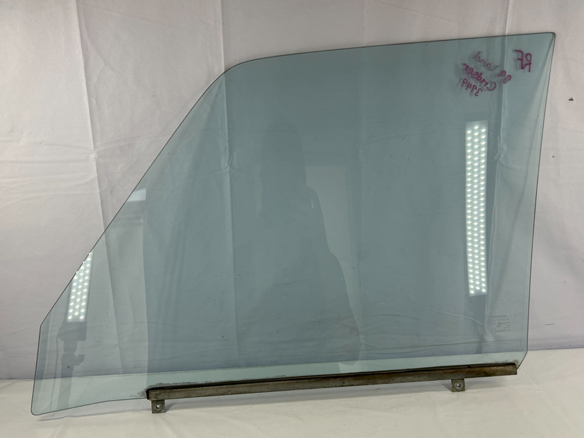 1981-1990 Toyota Land Cruiser Front Right Passenger Window Glass OEM 68111-90A01