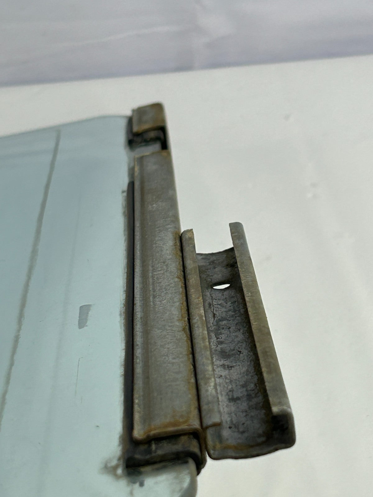 1981-1990 Toyota Land Cruiser Rear Left Driver Door Window Glass OEM 68114-90A01