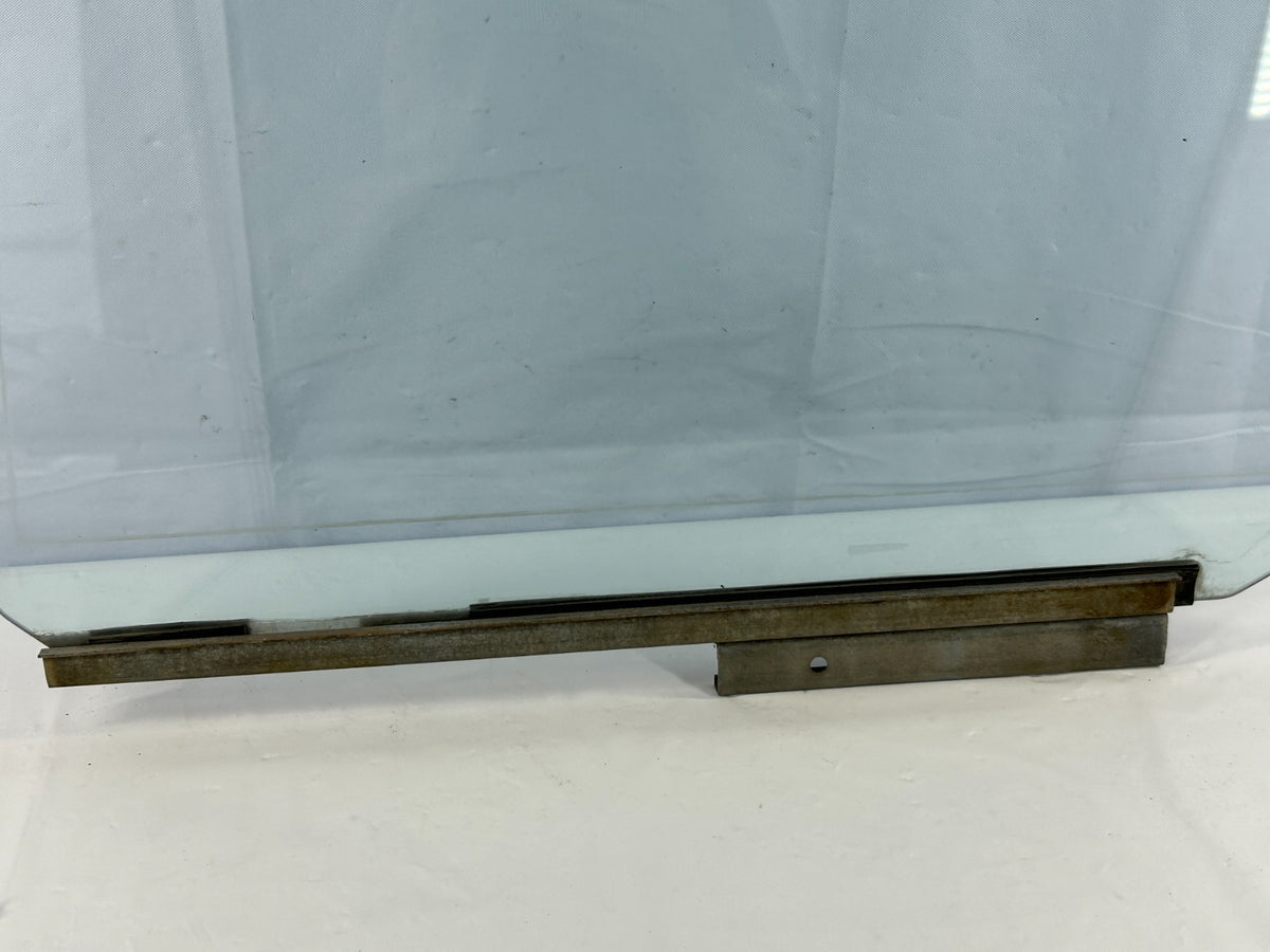 1981-1990 Toyota Land Cruiser Rear Left Driver Door Window Glass OEM 68114-90A01