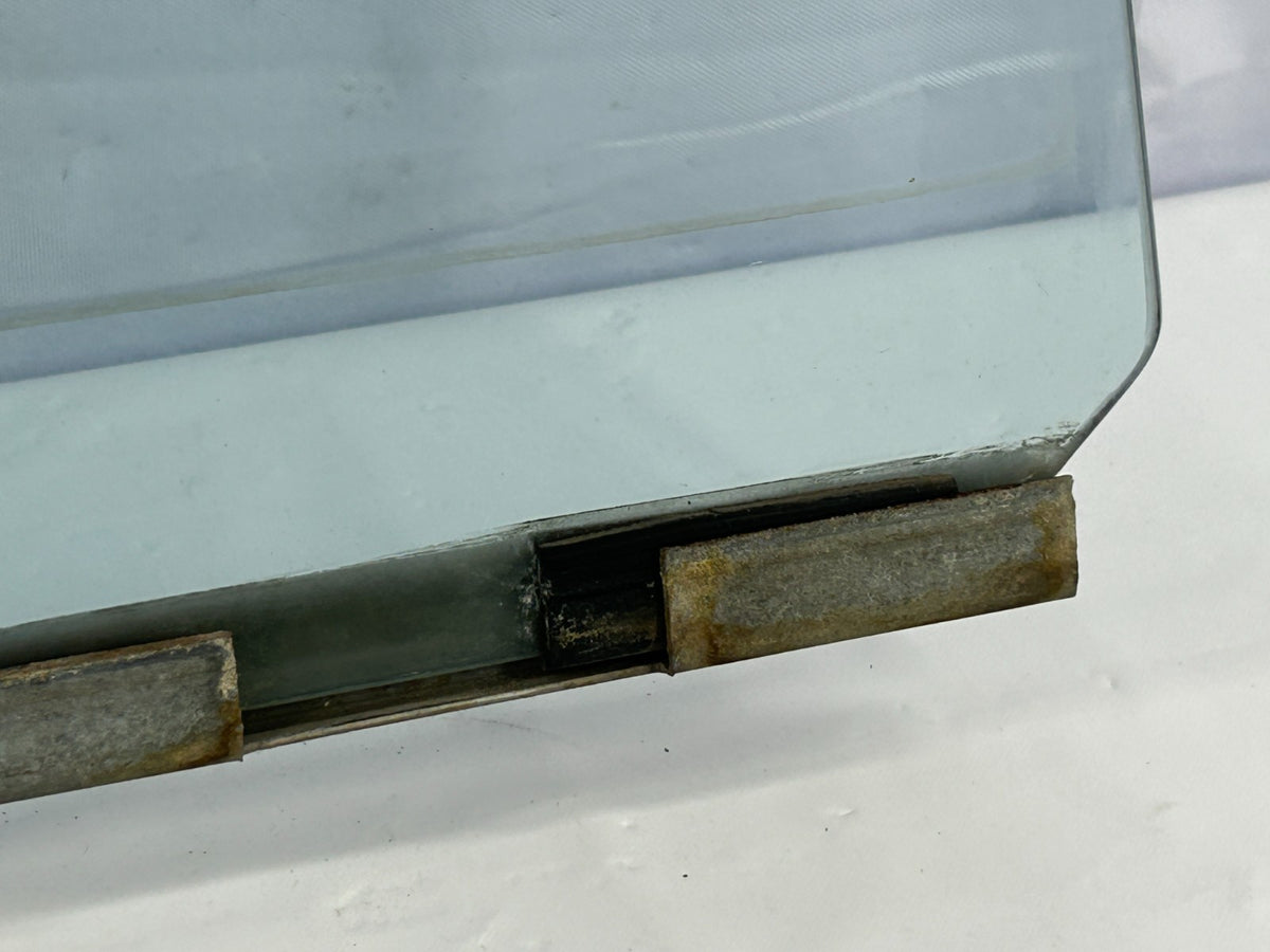 1981-1990 Toyota Land Cruiser Rear Left Driver Door Window Glass OEM 68114-90A01