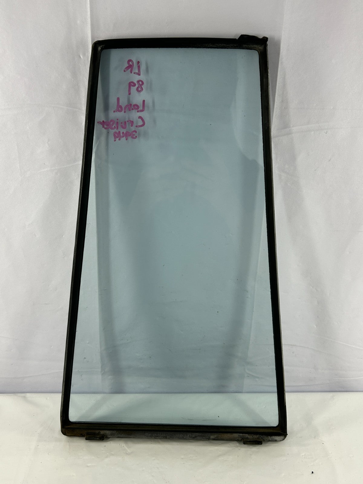 1981-1990 Toyota Land Cruiser Rear Left Side Quarter Glass OEM 68124-90A01