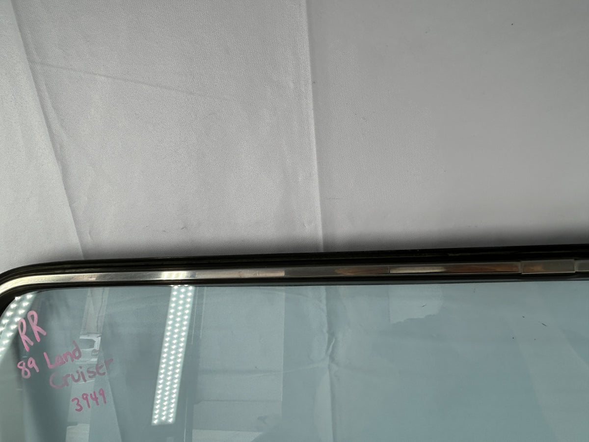 81-90 Toyota Land Cruiser Rear Right Side Quarter Window Glass OEM 62711-90A12