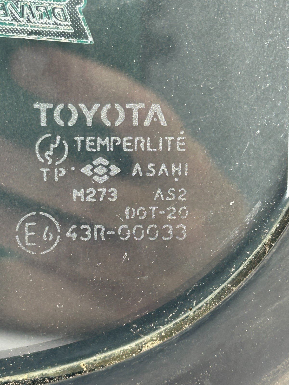 81-90 Toyota Land Cruiser Rear Right Side Quarter Window Glass OEM 62711-90A12
