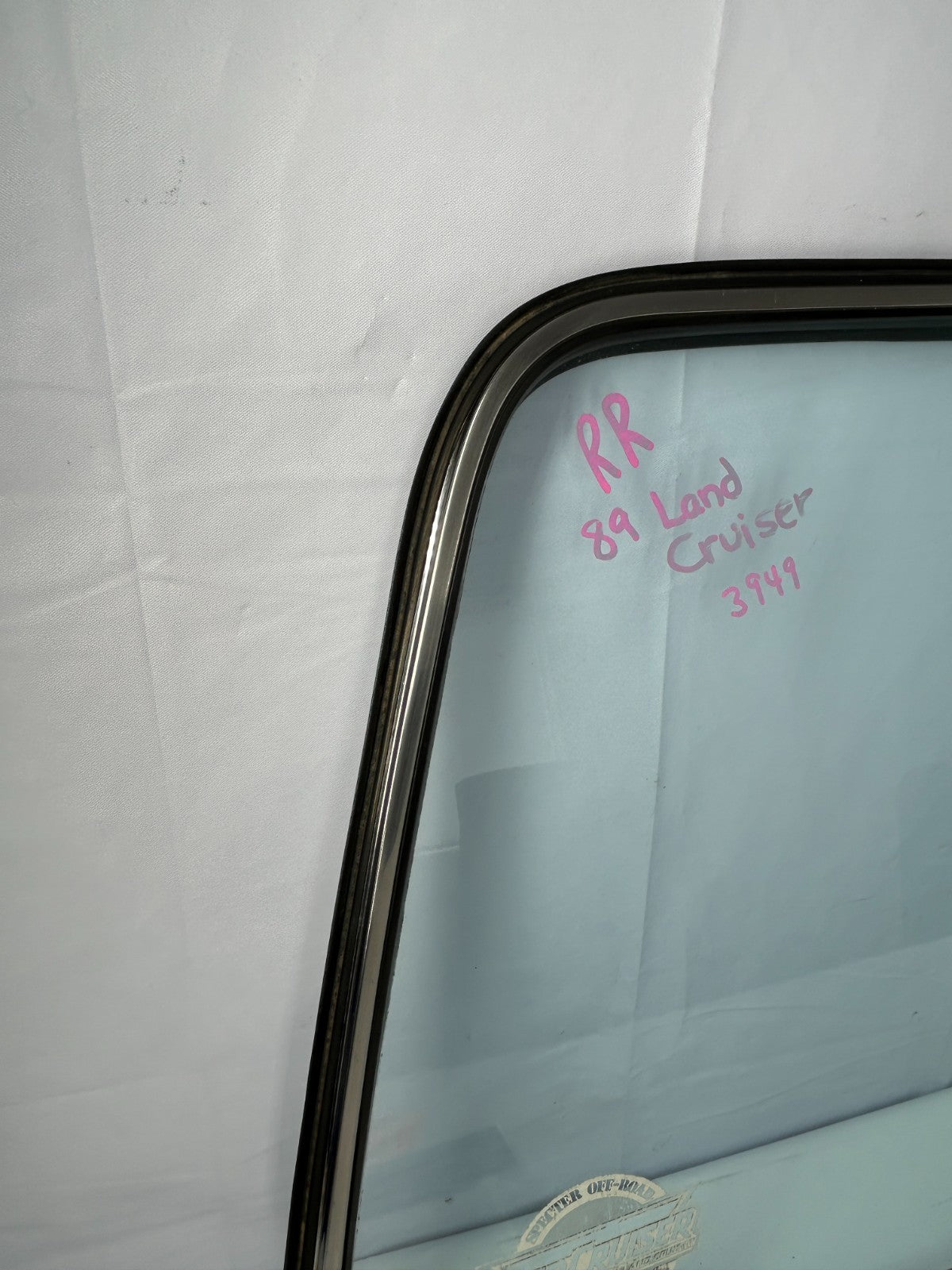 81-90 Toyota Land Cruiser Rear Right Side Quarter Window Glass OEM 62711-90A12