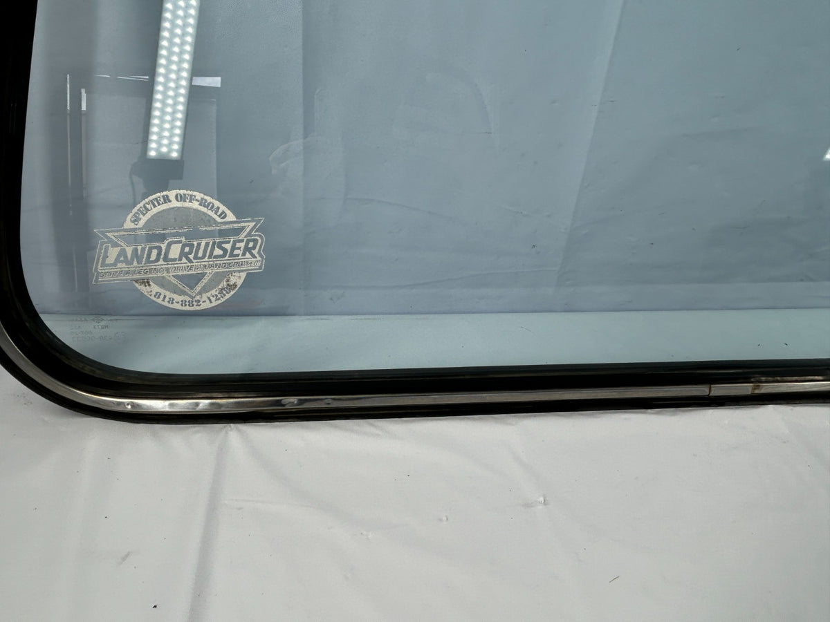 81-90 Toyota Land Cruiser Rear Right Side Quarter Window Glass OEM 62711-90A12