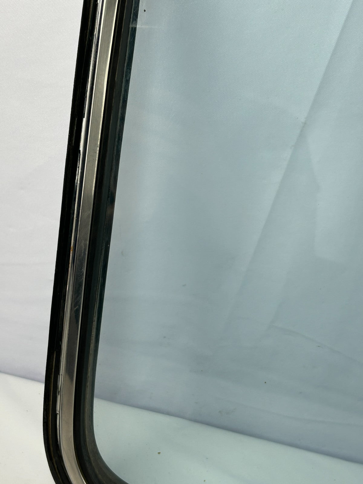 81-90 Toyota Land Cruiser Rear Left Side Quarter Window Glass OEM 62712-90A11
