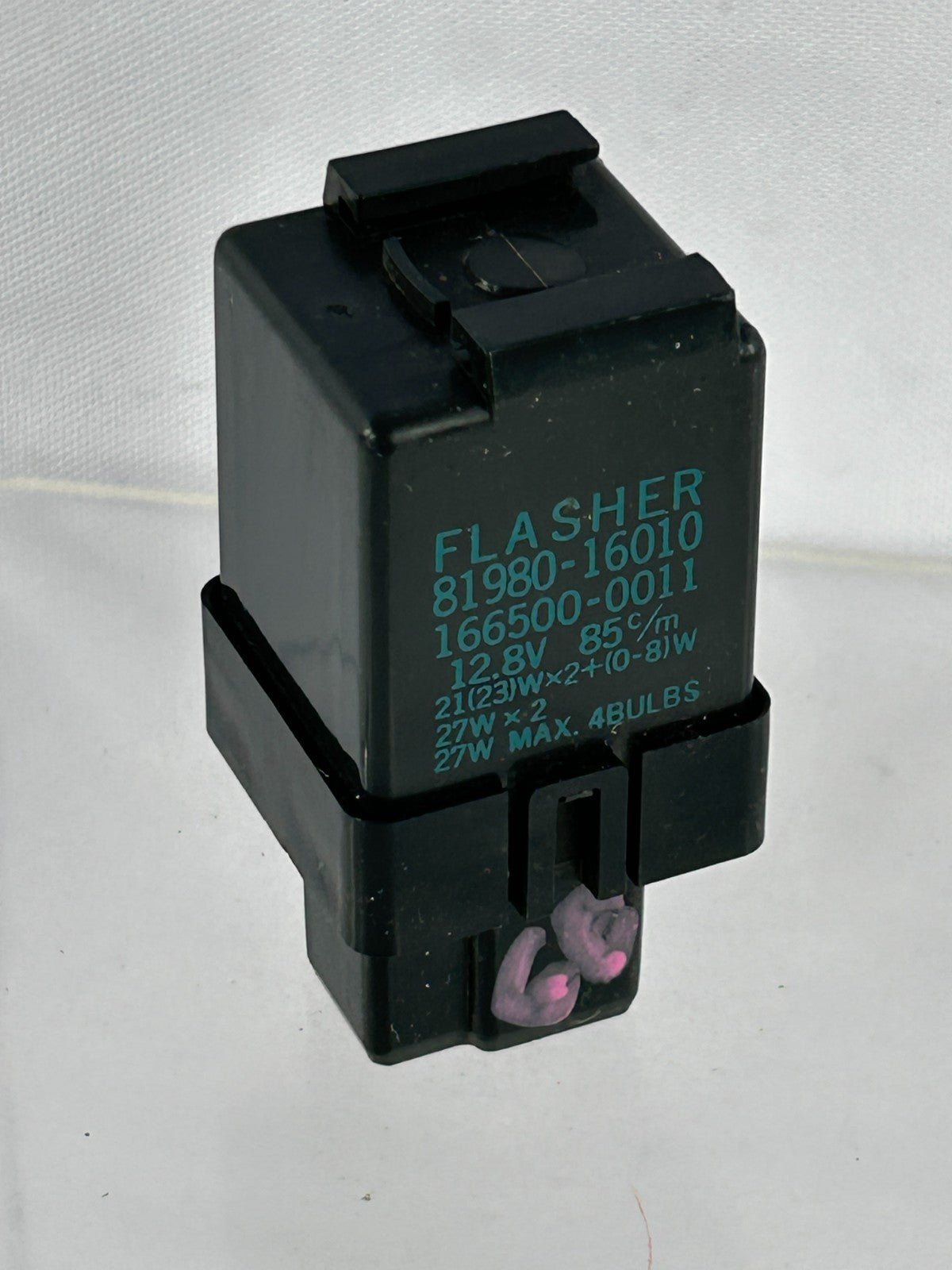 1981-1990 Toyota Land Cruiser Turn Signal Flasher Relay OEM 81980-16010