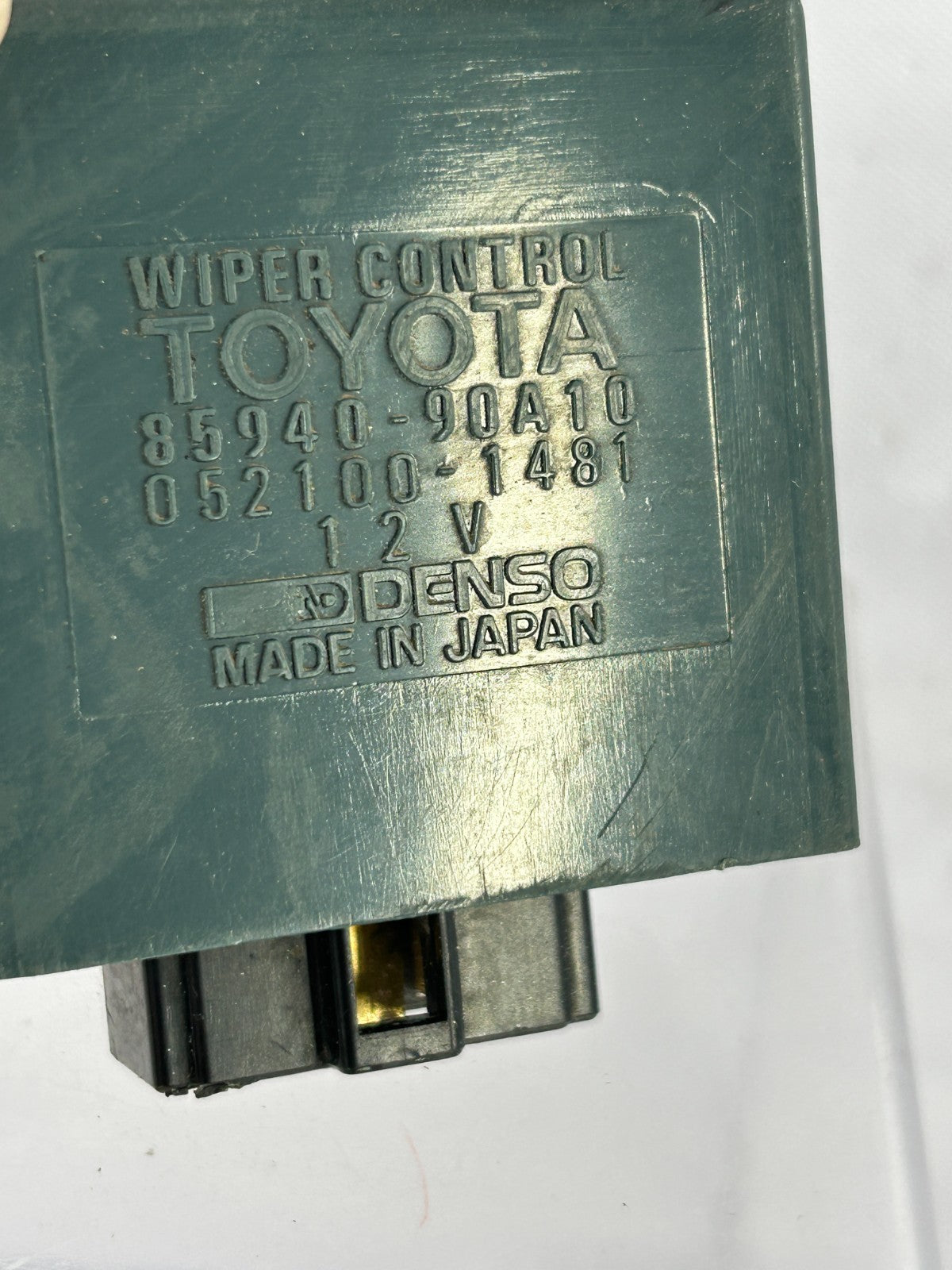 1988-1990 Toyota Land Cruiser FJ62 Rear Wiper Control Relay OEM 85940-90A10