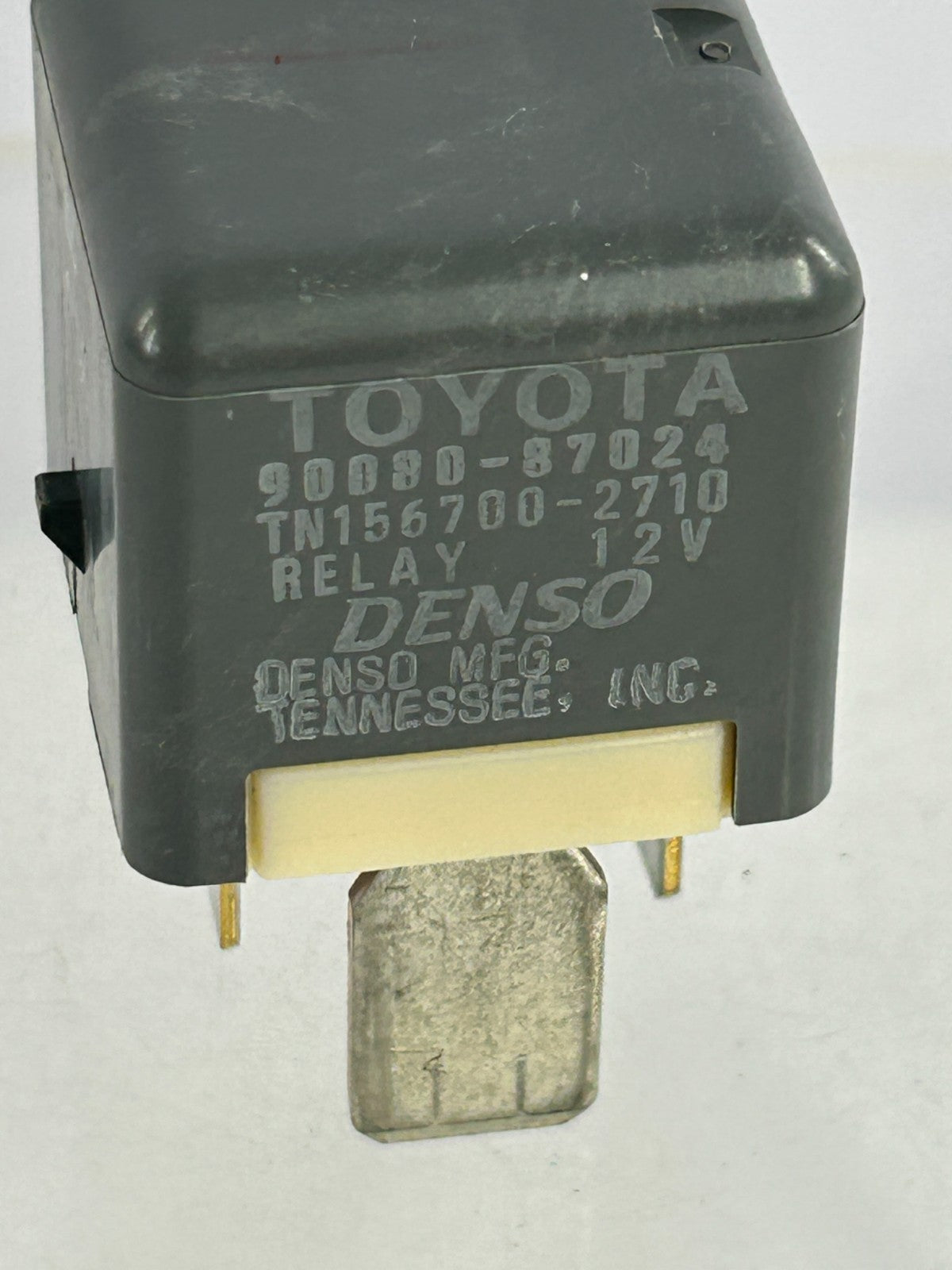 2001-2025 Toyota Sequoia Circuit Opening EFI Headlamp Relay OEM 90080-87024