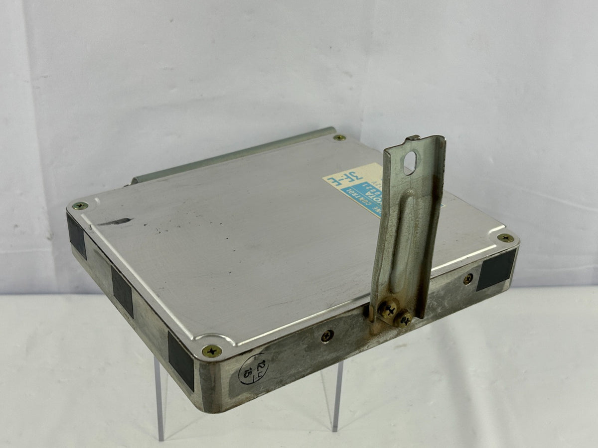 1988-1990 Toyota Land Cruiser FJ62 ECU ECM Engine Control Module OEM 89661-60021