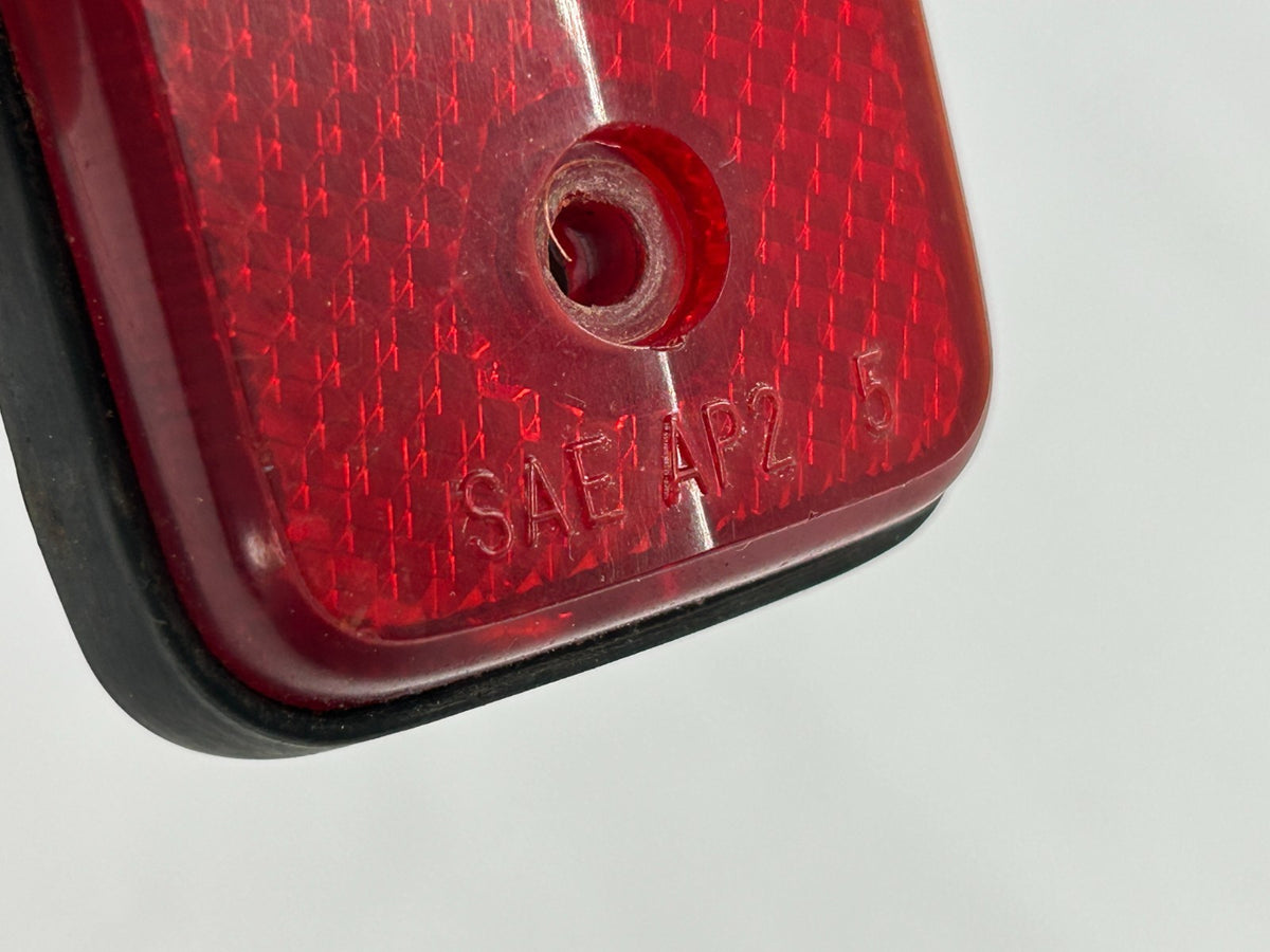 1981-1990 Toyota Land Cruiser FJ62 Rear Right Marker Light Lamp OEM 81750-91255