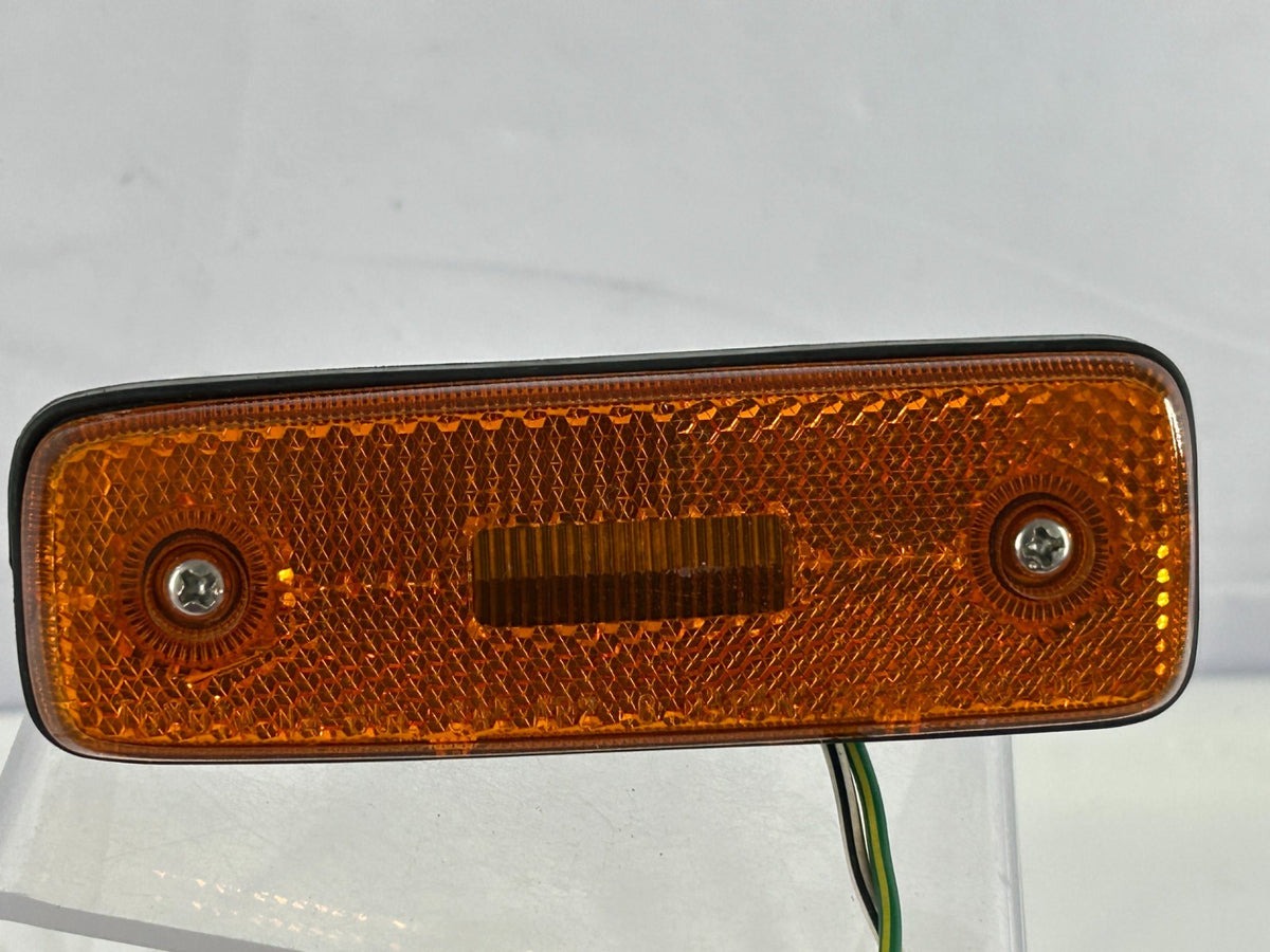 1981-1990 Toyota Land Cruiser FJ62 Front Side Marker Light Lamp OEM 81740-14110