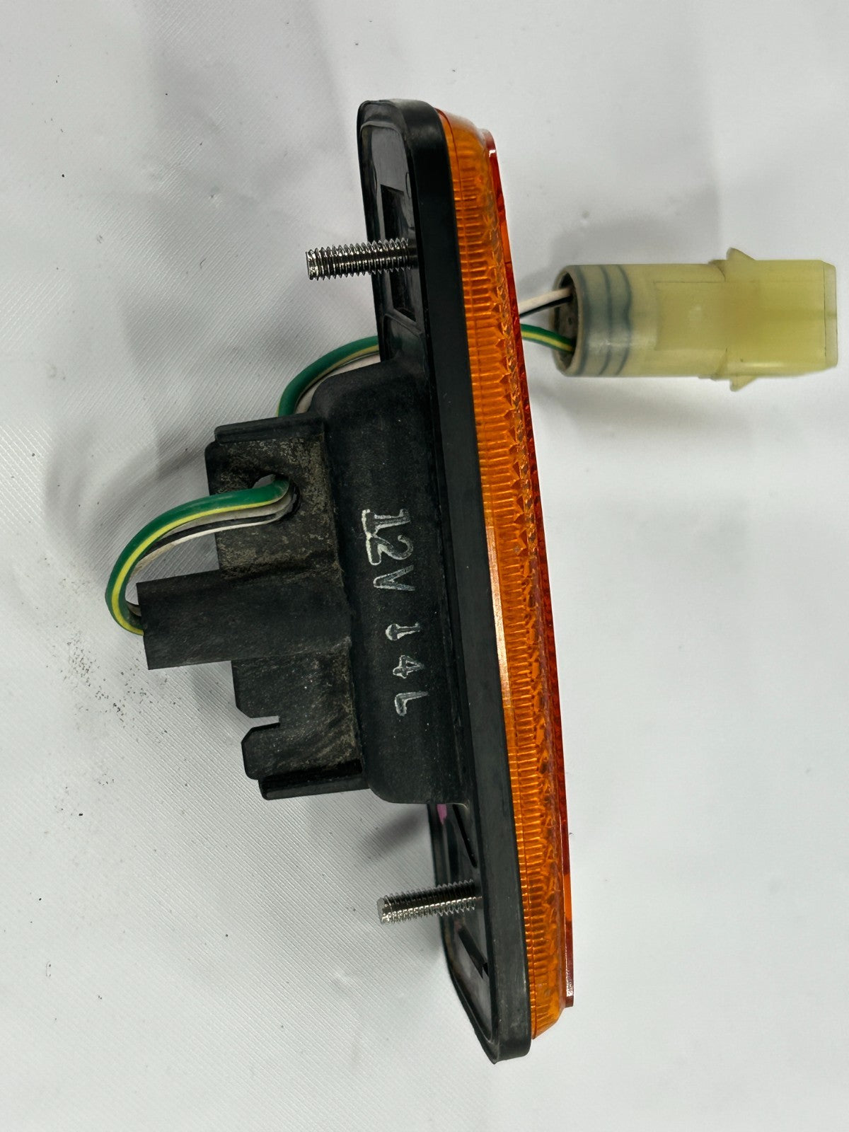1981-1990 Toyota Land Cruiser FJ62 Front Side Marker Light Lamp OEM 81740-14110