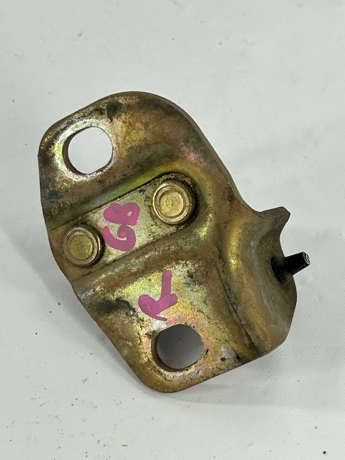 81-90 Toyota Land Cruiser Rear Right Tailgate Lock Striker Plate OEM 69450-90A00