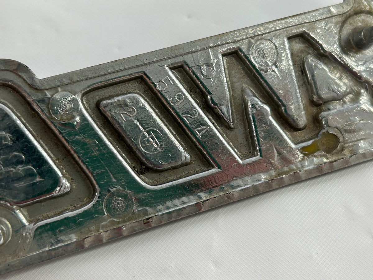 84-90 Toyota Land Cruiser FJ62 Rear Right Quarter Panel Emblem OEM 75370-90A02
