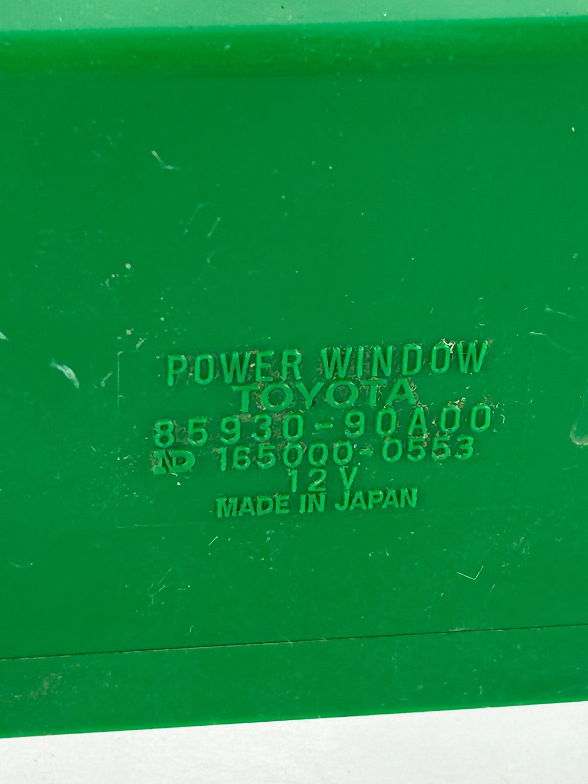 1988-1990 Toyota Land Cruiser Power Window Control Relay Module OEM 85930-90A00