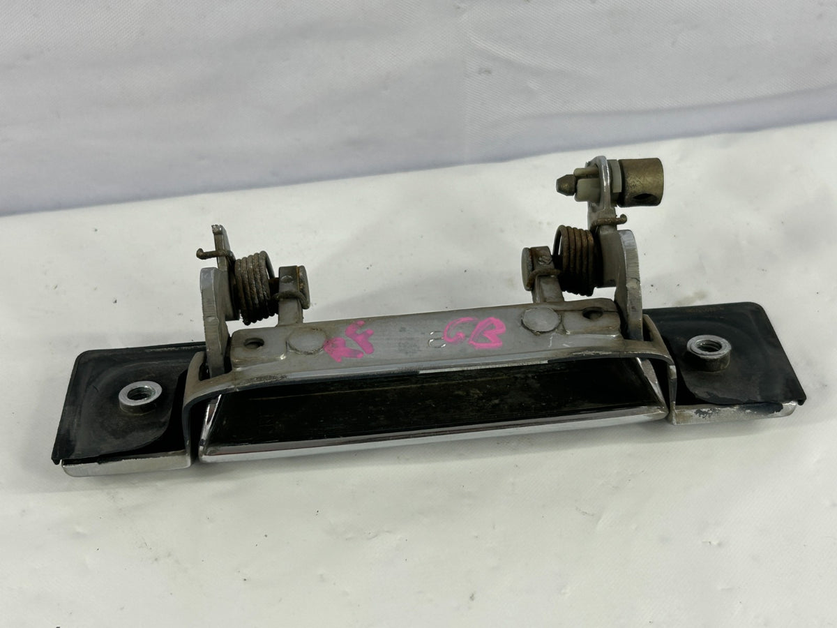 1981-1990 Toyota Land Cruiser Front Right Door Outside Handle OEM 69210-90A00