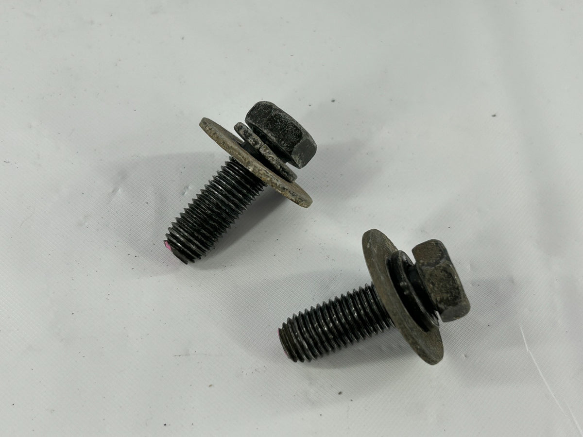 1988-1990 Toyota Land Cruiser Front Right Seat Bracket & Bolts OEM