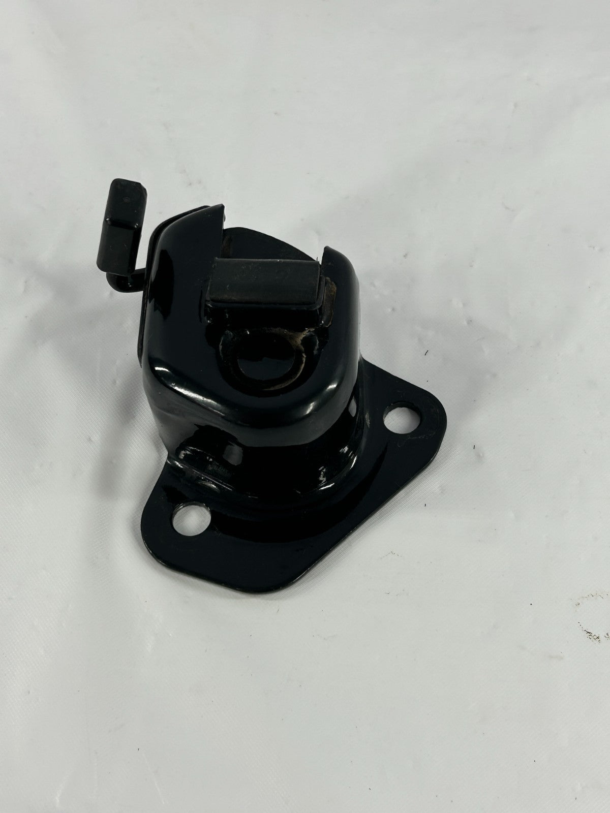 1986-1989 Toyota Land Cruiser Rear Left Seat Back Lock Latch OEM 72640-90A20