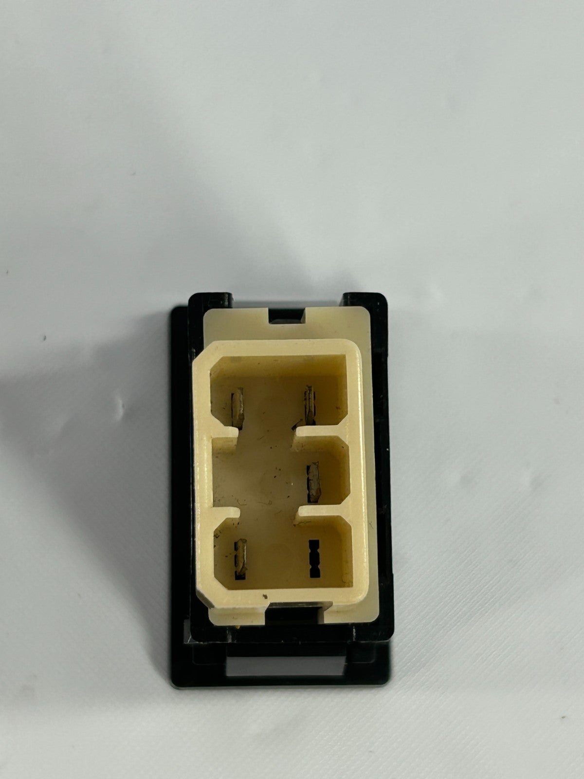 1988-1990 Toyota Land Cruiser Power Antenna Control Switch OEM 84760-90A01