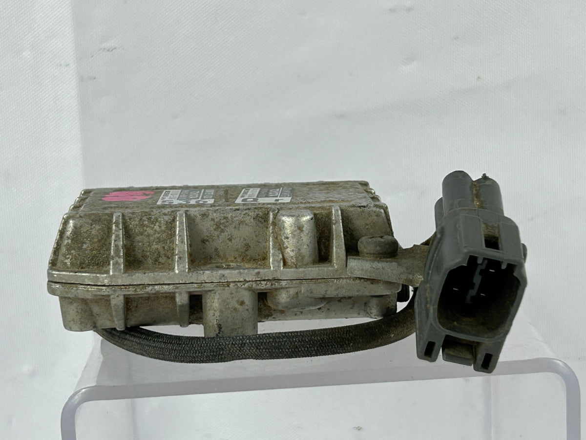 1988-1990 Toyota Land Cruiser Engine Igniter Ignition Assembly OEM 89620-60100