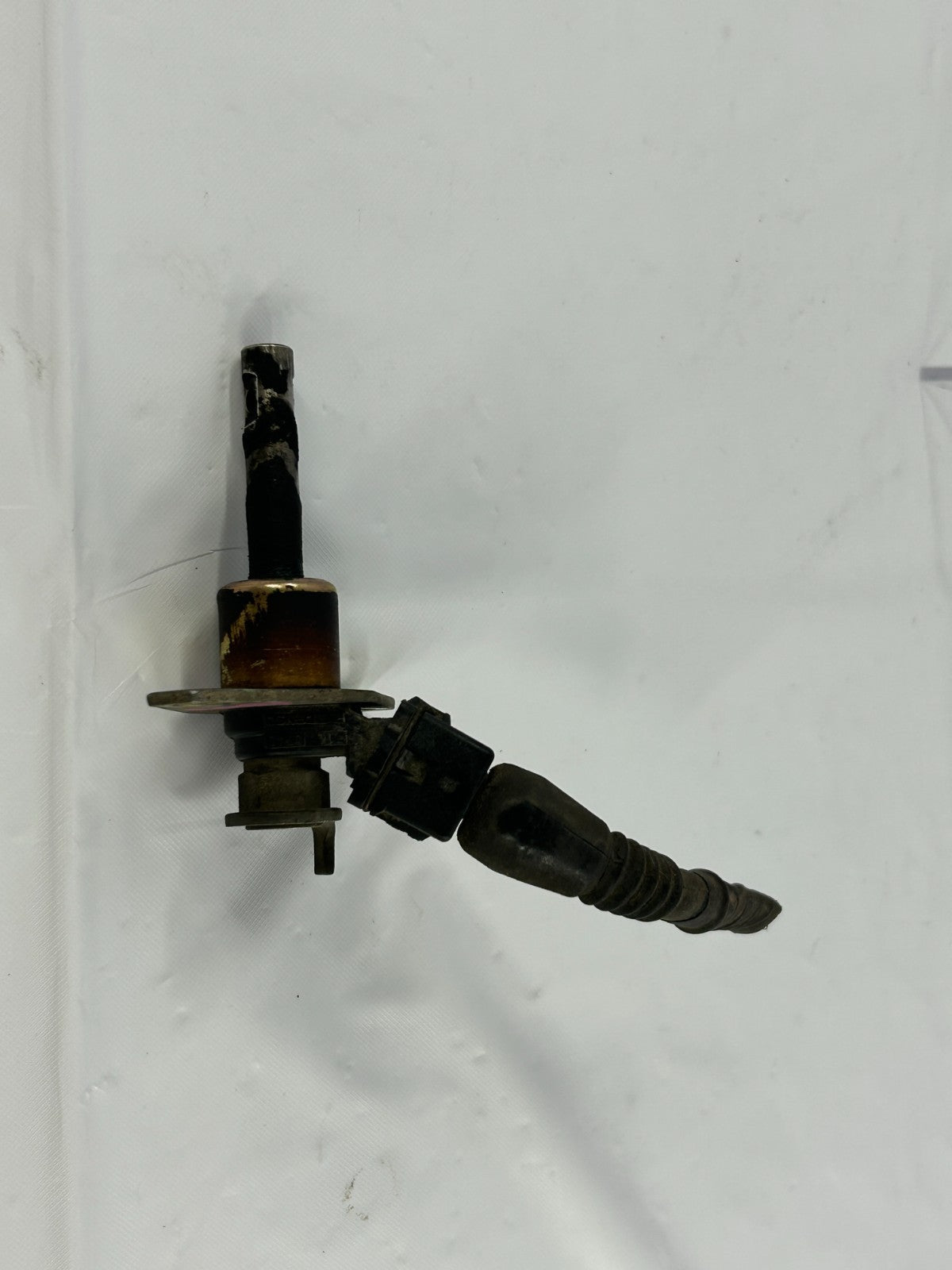 1988-1992 Toyota Land Cruiser FJ62 Cold Start Fuel Injector OEM 23260-61010