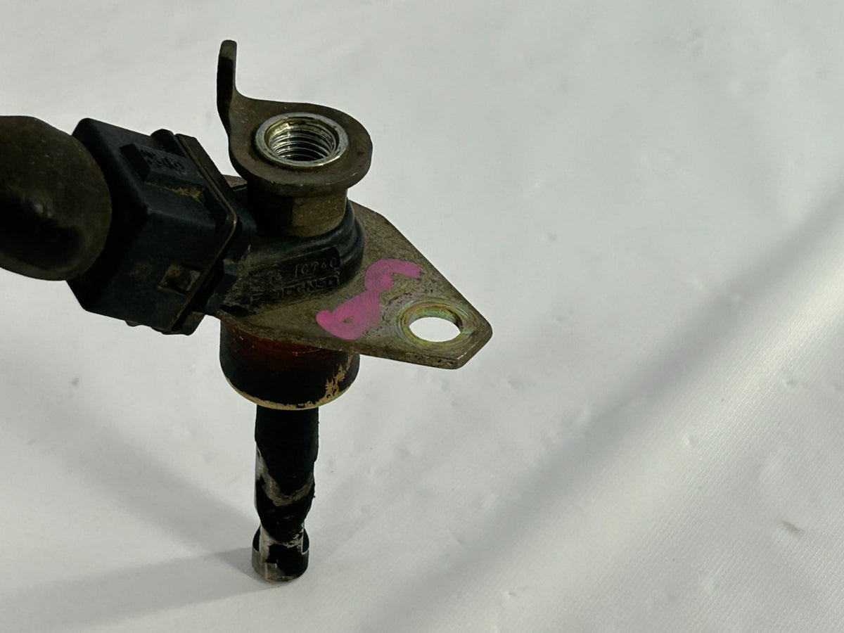 1988-1992 Toyota Land Cruiser FJ62 Cold Start Fuel Injector OEM 23260-61010