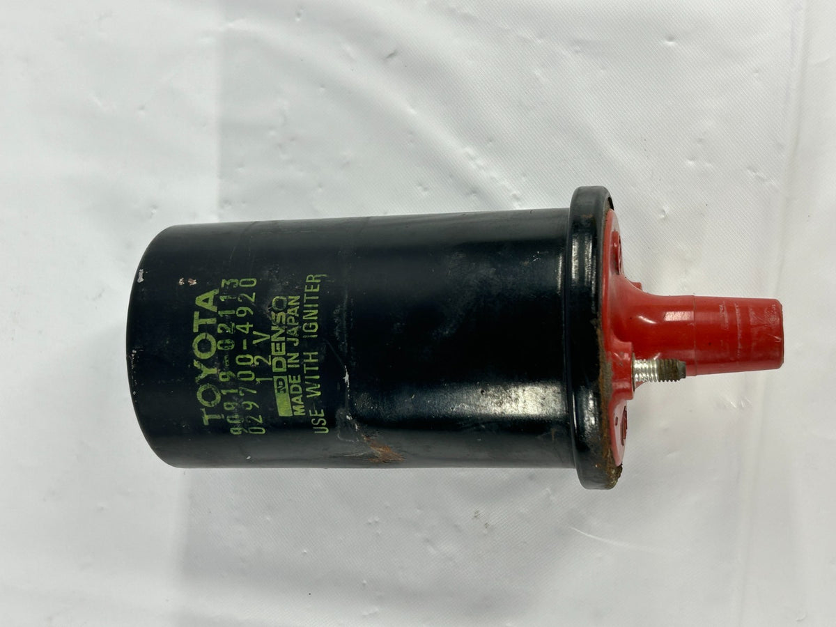 1981-1990 Toyota Land Cruiser FJ62 Engine Ignition Coil Assembly OEM 90919-02113