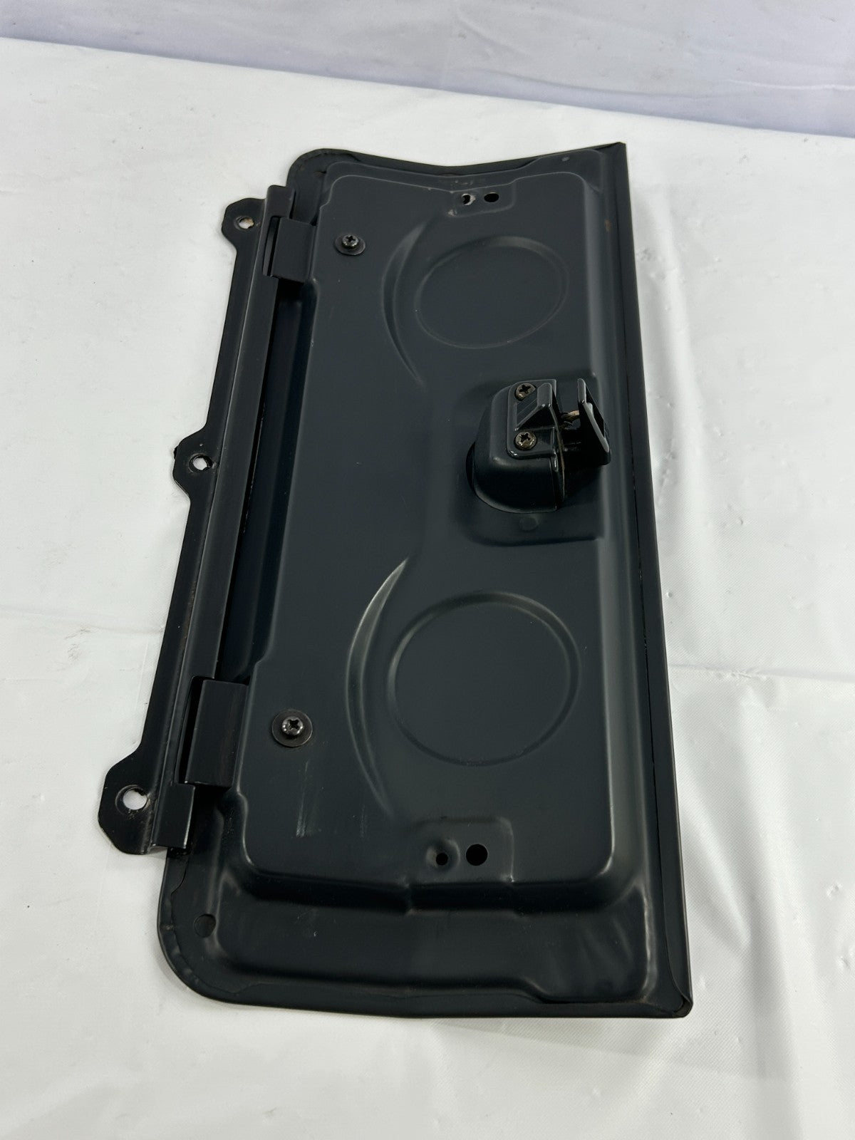 1988-1990 Toyota Land Cruiser Glove Box Door Lid Without Key OEM 55501-90A00-06