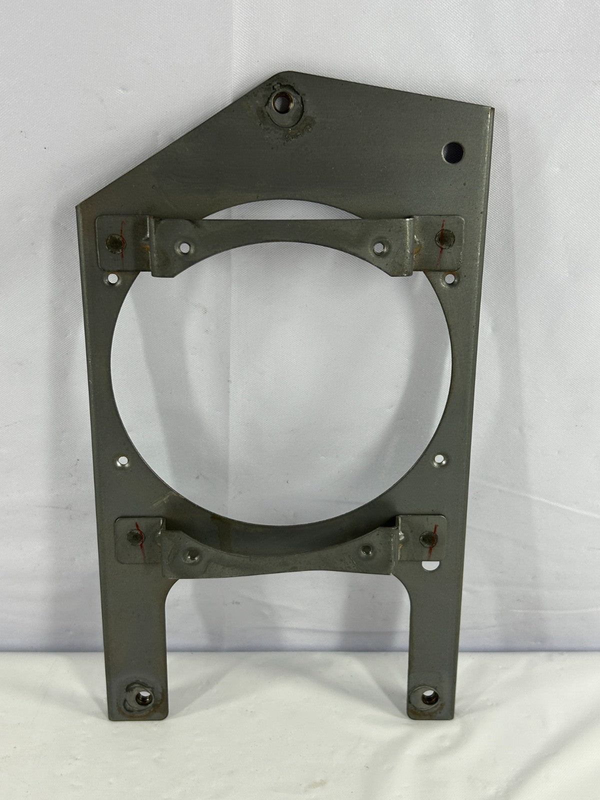 88-90 Toyota Land Cruiser Rear LH Cargo Speaker Mounting Bracket OEM 86209-90A00