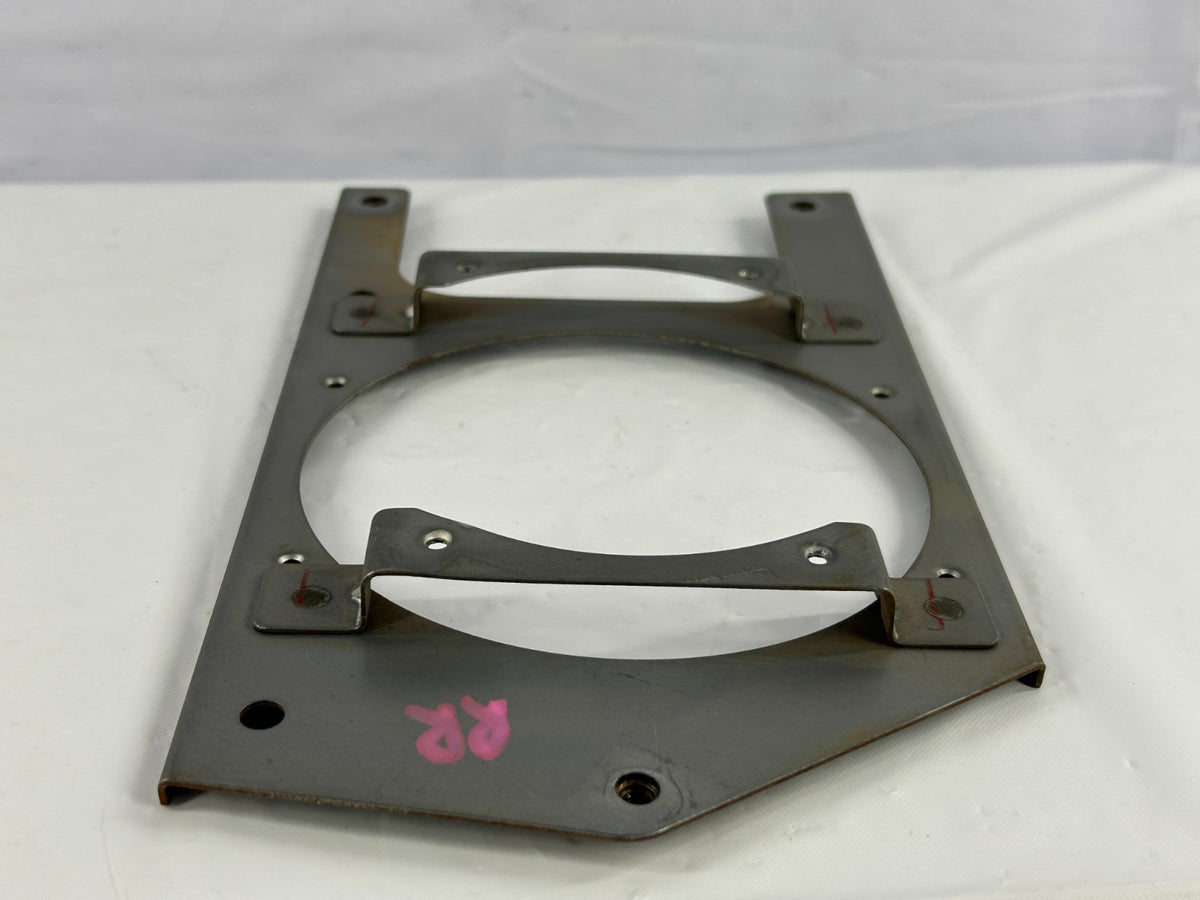 88-90 Toyota Land Cruiser Rear RH Cargo Speaker Mounting Bracket OEM 86209-90A00